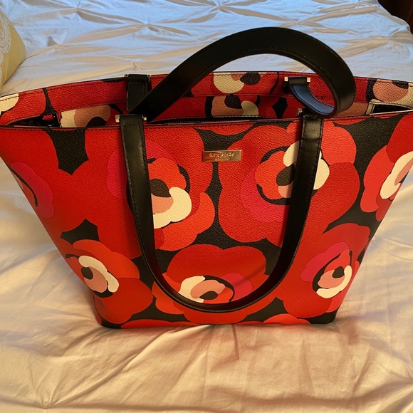 kate spade Handbags - Kate Spade Poppy Purse